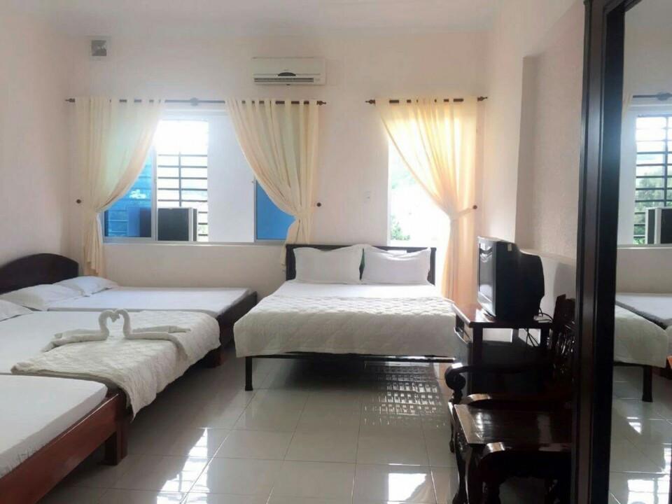 Ngoc Phung Guesthouse Вунгтау Екстер'єр фото